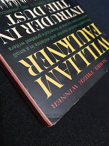 William Faulkner Intruder in the Dust Signet Book (1960 8th Print) Paperback - Picture 5 of 13