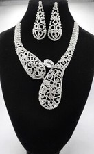 Crystal Heart Lace Desgin Crystal Necklace and Earring Set