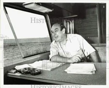 1983 Press Photo Charles Kuralt in "On The Road With Charles Kuralt" - hcq46594