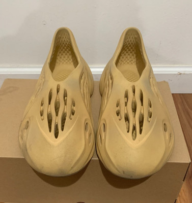 YEEZY Foam Runner Desert Sand sz.10 - 350 500 700 YZY Boost Adidas Kanye Adidas