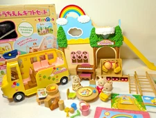 Sylvanian Families Calico Critters Forest Kindergarten Gift Set  Japan Exclusive