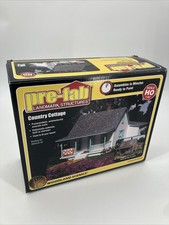 HO SCALE - Country Cottage Building - Pre-Fab KIT - Woodland Scenics - PF5186