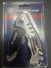 Smith & Wesson ExtremeOps Everyday Carry Tactical Folding Pocket Knife EDC NEW