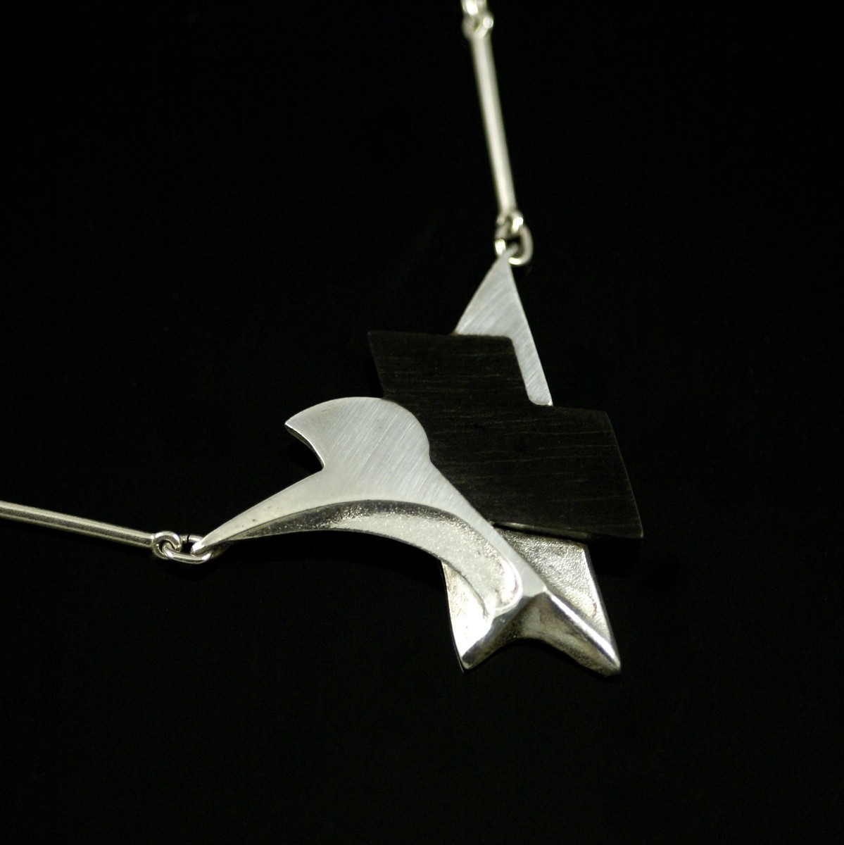 Lapponia. Sterling Silver Necklace with Ebony - Björn Weckström