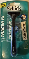 Schick Tracer FX Razor Handle w/ 2 Blade Cartridges + Case, Sensitive/NEW
