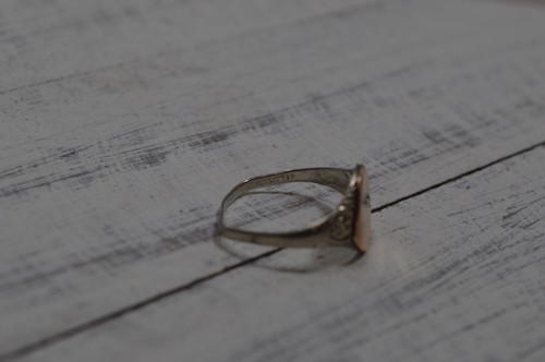 Vintage Belais 10K signet ring, two tone yellow and white gold, rare, 1920s / 30 - Picture 5 of 8