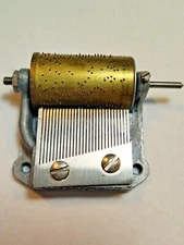NOS Cuckoo Clock Music Box Movement THORENS 30 Note Comb Main Wheel Drive