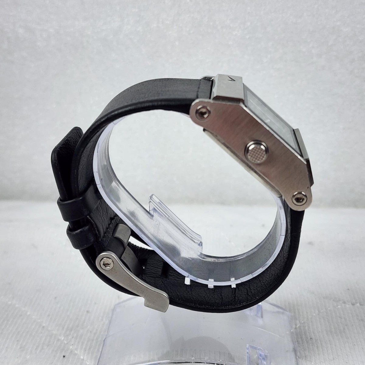 RARE NIKE OREGON SQUARE WA0051 QUARTZ BLACK WR 100M MEN'S
