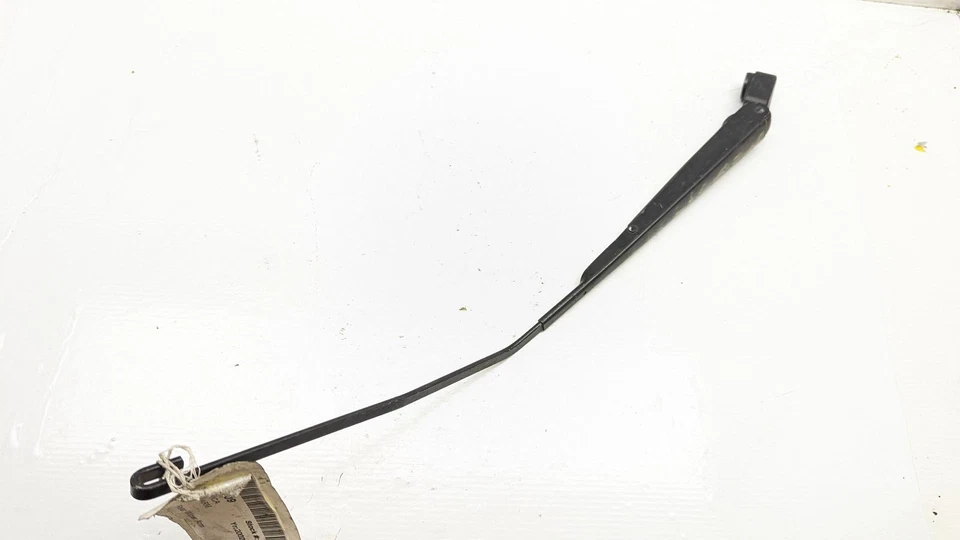 Toyota Celica 1999 - 2006 Rear Window Wiper Arm 8409 - Image 3 of 4