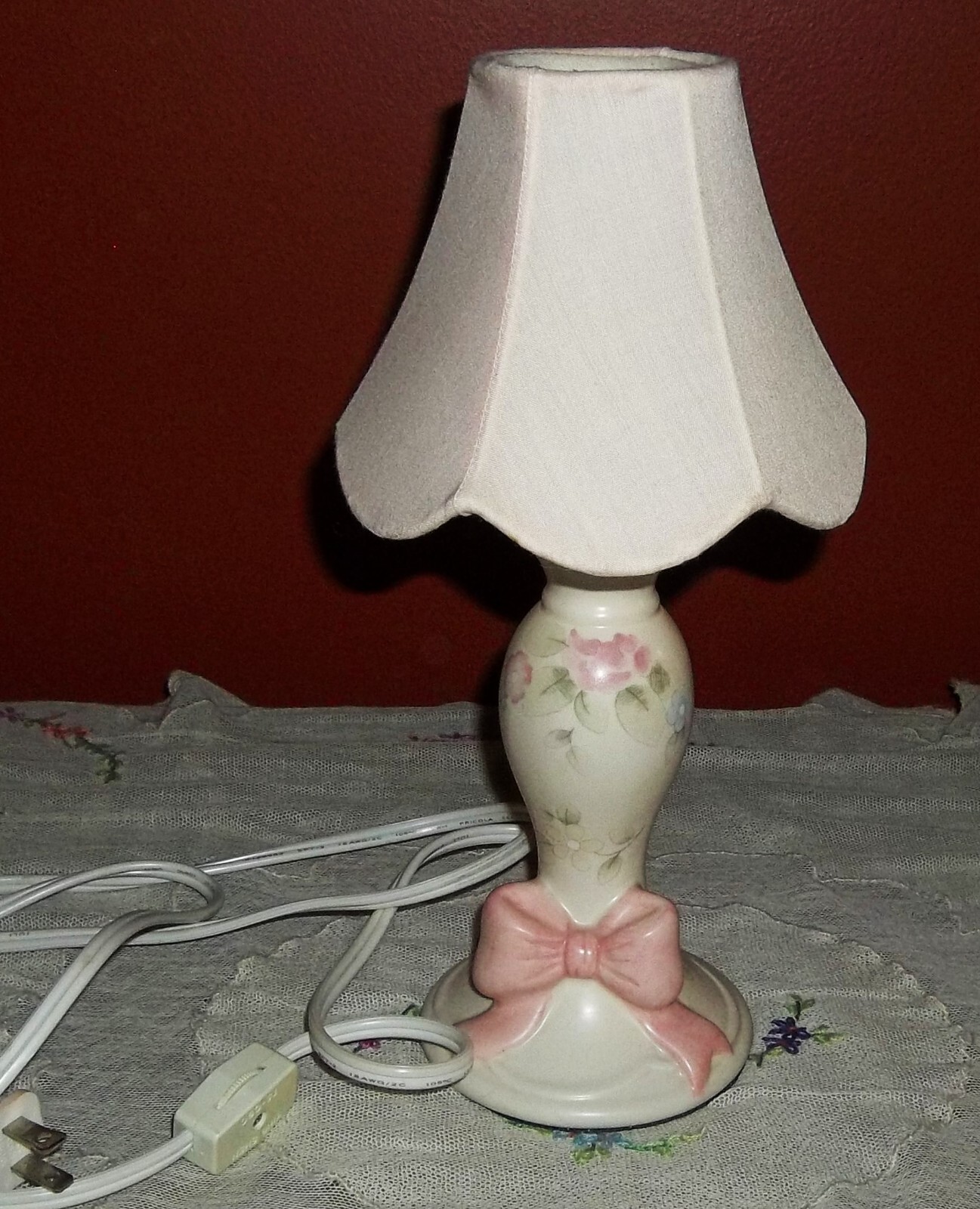 Pfaltzgraff Tea Rose 111/2" Bedroom Boudoir Lamp & Shade eBay