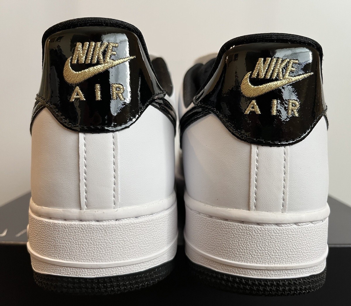 Nike Air Force 1 '07 LV8 EMB 