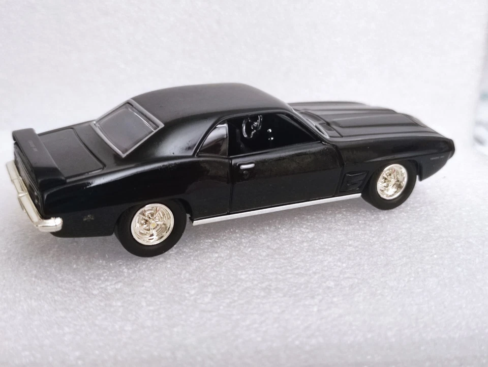 PONTIAC Firebird "Trans Am" 1969 Road Signature 1/43 - Immagine 4 di 4