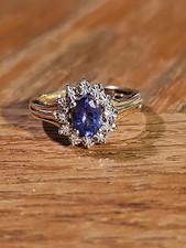 VINTAGE 14k Yellow Gold Natural Oval Tanzanite Diamond Halo Ring Sz 7