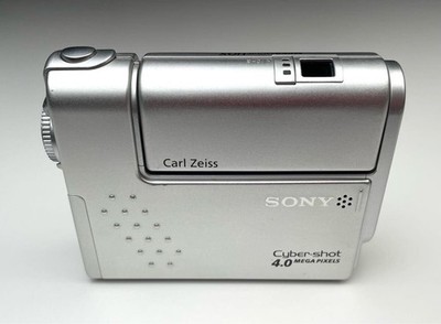 Sony Cyber-Shot Dsc-F77 Digital Still Camera With Charger