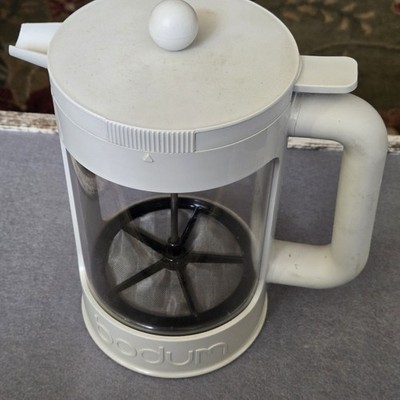 Bodum 34 oz French Press Coffee Maker Classic Chrome-Plated Chambord 8 Cup