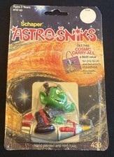 Vintage 1980  s Schaper Astrosniks Astronaut Alien Figure 433 JET MOC
