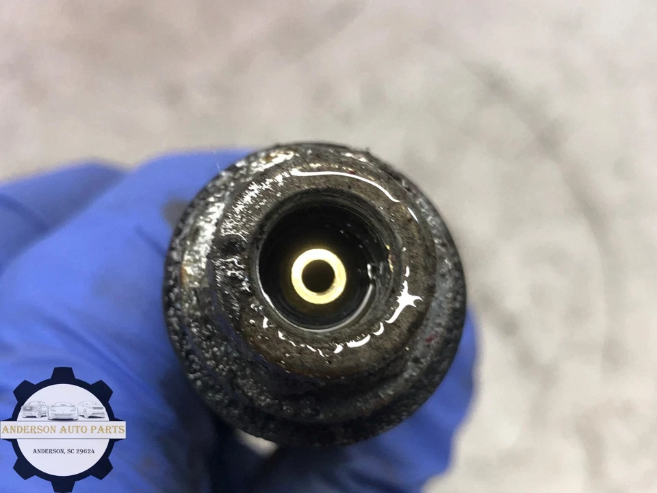 Pinzas de freno traseras para pasajero derecho Cadillac CT6 2016-2020 con pastillas OEM Foto 4 de 4