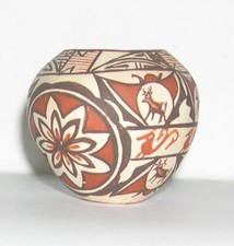 Jennie Laate Zuni Pueblo Native American Indian Deer & Bird Miniature Bowl / Pot