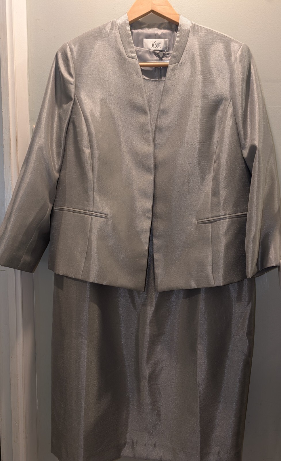 NWT Le Suit Sleeveless Dress & Jacket Suit Wild Dove Silver Sheen $300