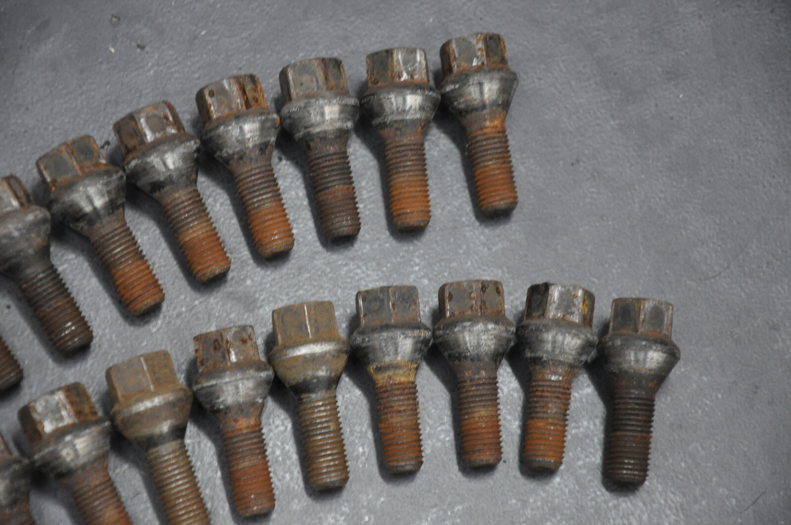 Wheel screws wheel bolts M12 cone waistband rim screws BMW E46 E90 E60