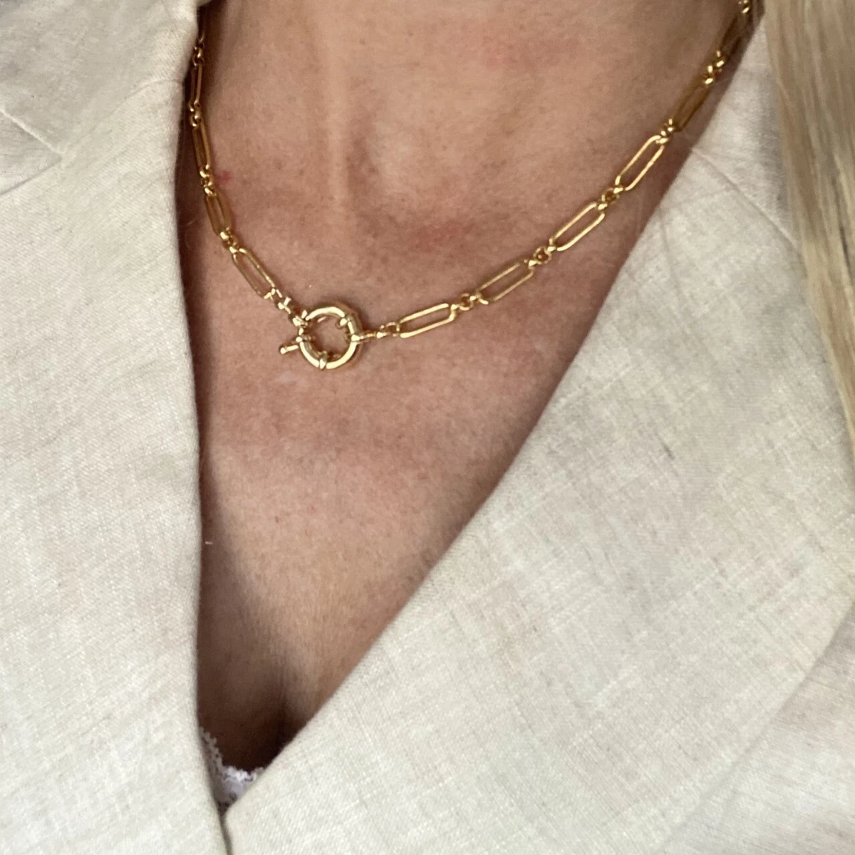 Clasp 2024 necklace gold