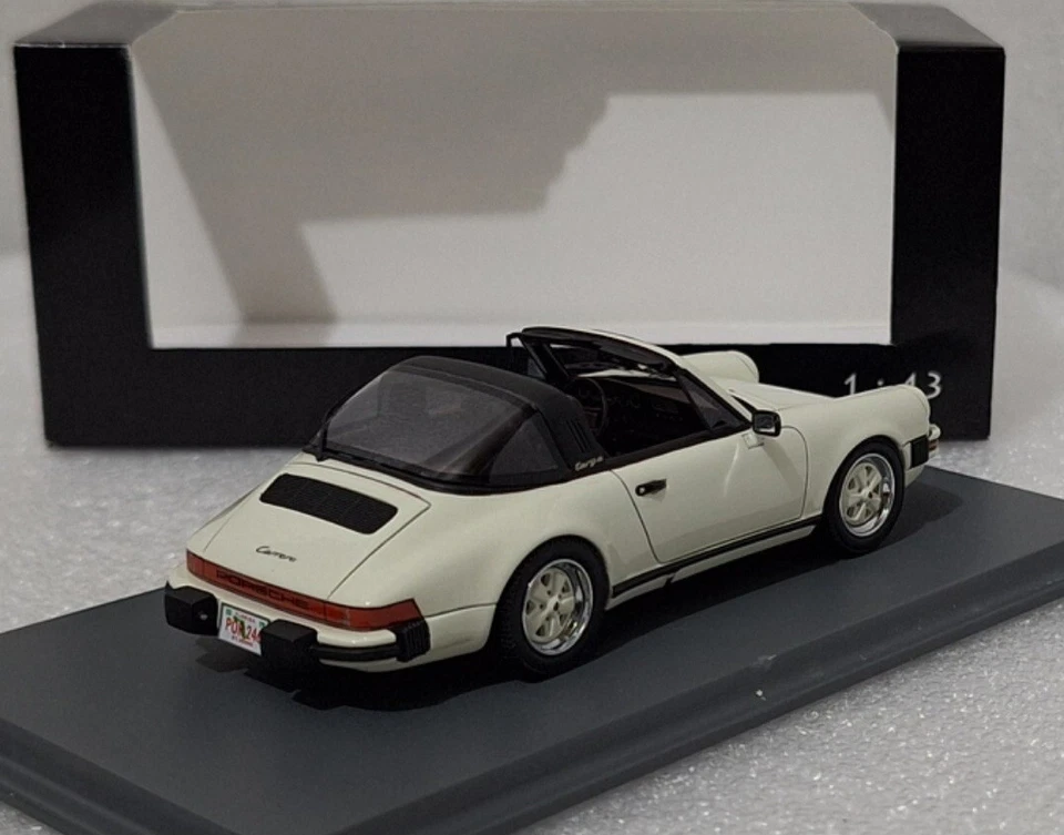 (8) Porsche 911 Carrera USA 1985 White 1:43 Neo 43246 EXTREMELY RARE!! - Image 2 of 4