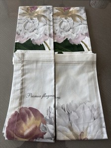 Williams Sonoma Fabric Napkin Set of 4 Peony Flowers 19" x 19" EUC