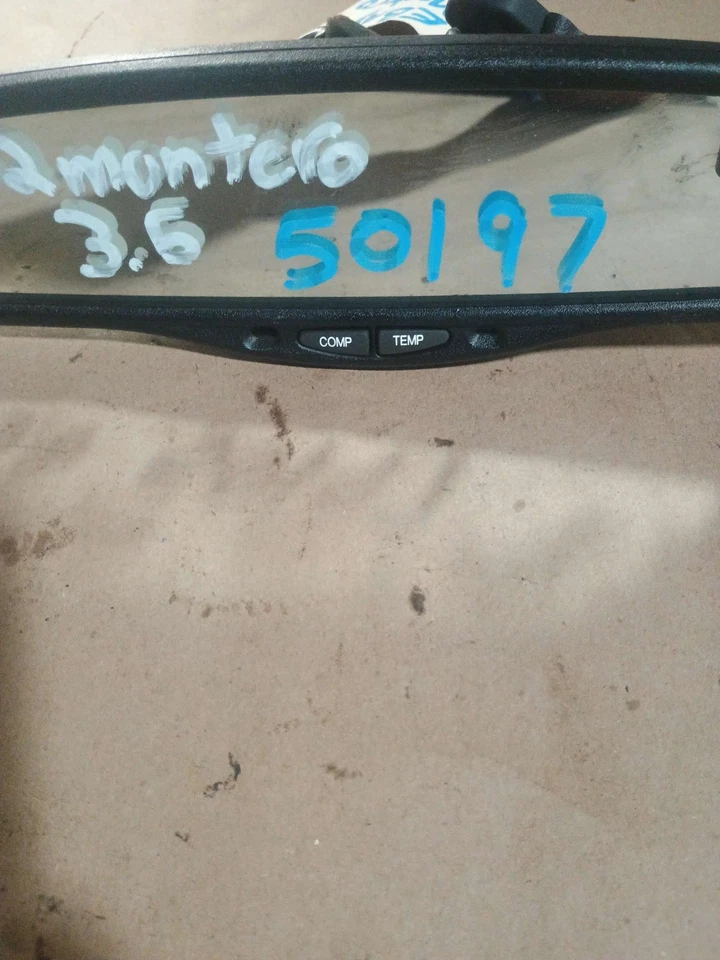 00-04 MONTERO SPORT 03-05 OUTLANDER Interior Rear View Mirror Auto Dimming Oem - Image 3 of 4
