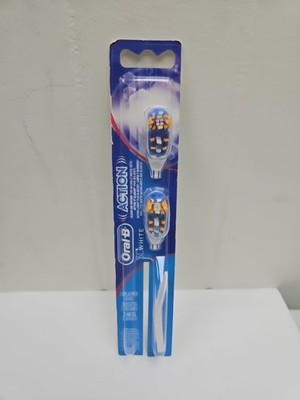 Oral-B  White Replacement Brush Heads 2 Pack Polishing Power Toothbrush Heads A1