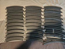 Lot of 27, Bachmann EZ Track HO Scale Curved Train Tracks and 3 Other PC's