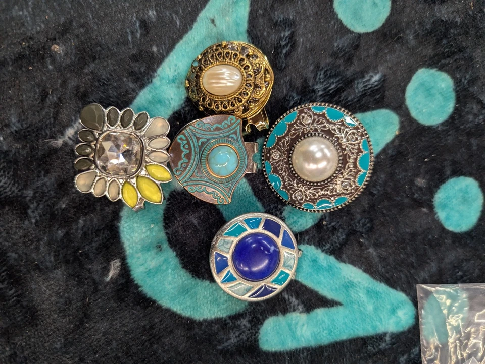 Marcadores de pelotas de golf para bisutería hechos a medida con clip magnético para sombrero 15 piezas Foto 3 de 4