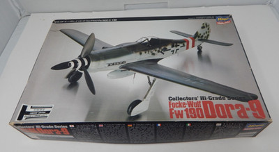 Hasegawa 1/32 Focke-Wulf Fw190 Dora-9 Collectors' Hi-Grade Series