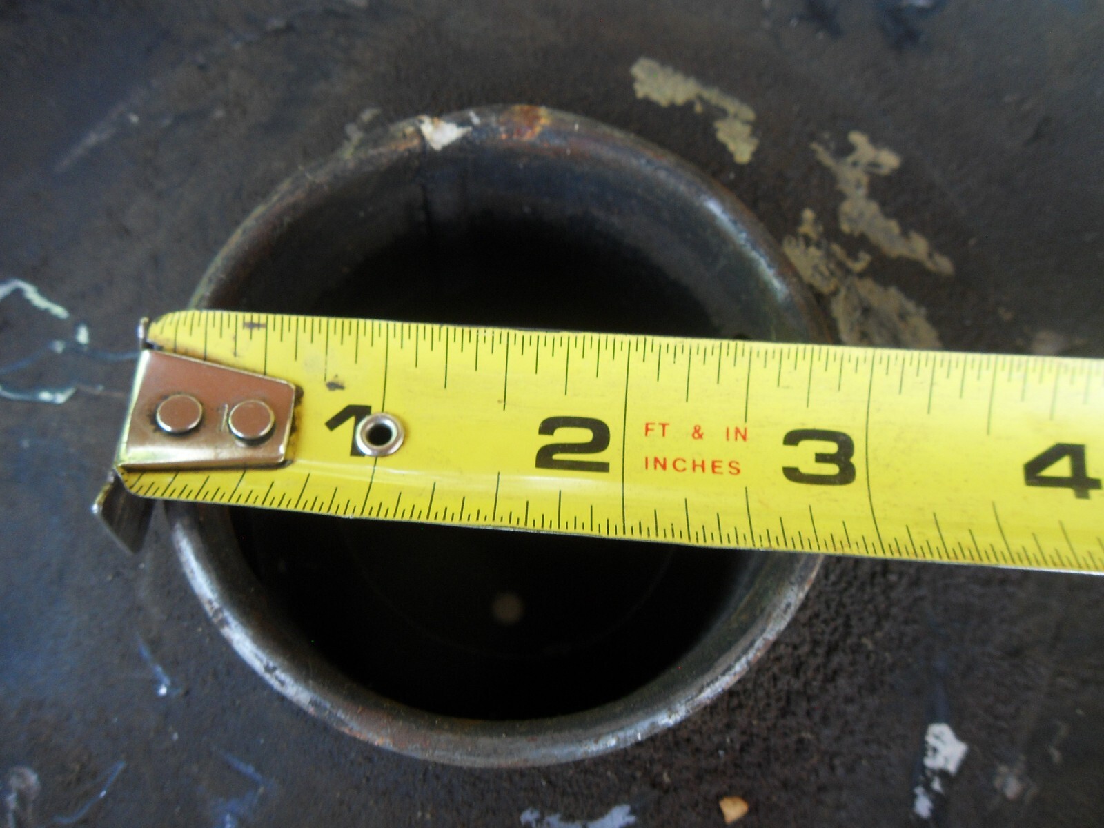 VINTAGE USED OIL BATH AIR CLEANER Engine Carburetor Ford Chevy Dodge