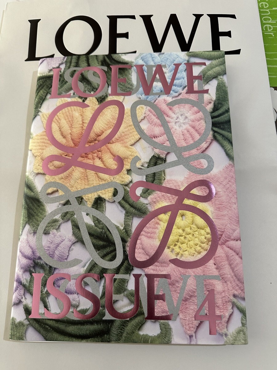Loewe issue 4 Fall Winter 2024 look book Catalog With Mini Loewe issue 4 Fall Winter 2024 look book Catalog With Mini