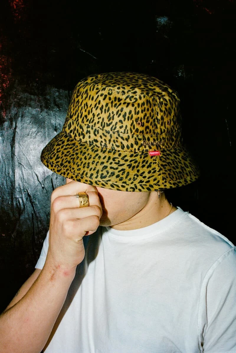 Supreme barbour store bucket hat