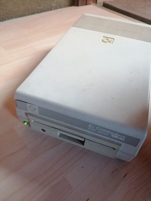 Commodore 1541 VC1541 Floppy-Laufwerk Diskettenlaufwerk mit Kabel