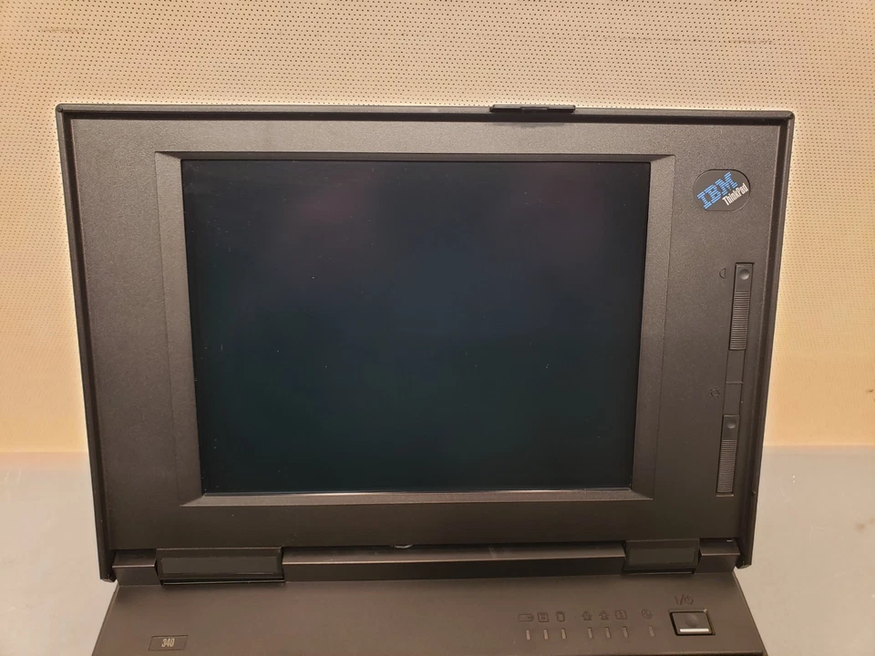 Vintage IBM Thinkpad 340 Type 2610 486-SLC2 50MHz 4MB 200MB DOS 6.22 Win3.11 - Image 4 of 4