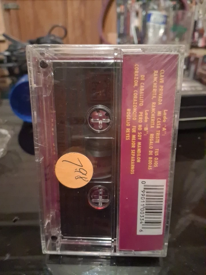 Los Ilustres ~ La Banda Manda (Cassette,1990) NEW & SEALED - Image 2 of 3