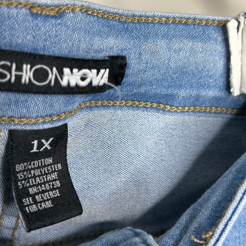 FashionNova XL Distressed Jeans- stretch, high rise ankle NWT - Picture 4 of 6