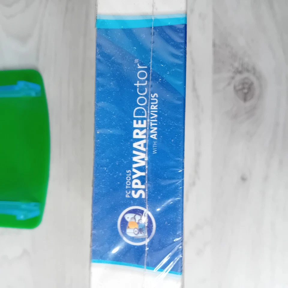 PC TOOLS SPYWARE DOCTOR 2009 & ANTIVIRUS - PROTECTS 3 COMPUTERS RARE RETRO - Image 3 of 4