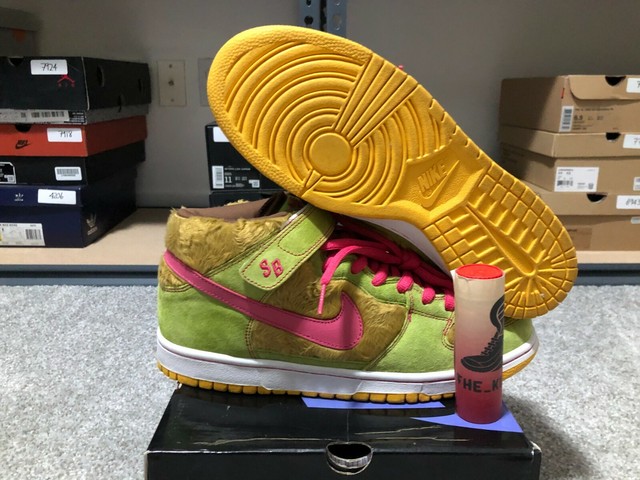 nike three bears