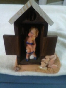 VINTAGE PANAMA CITY BEACH SOUVENIR OLD MAN/WOMAN OUTHOUSE