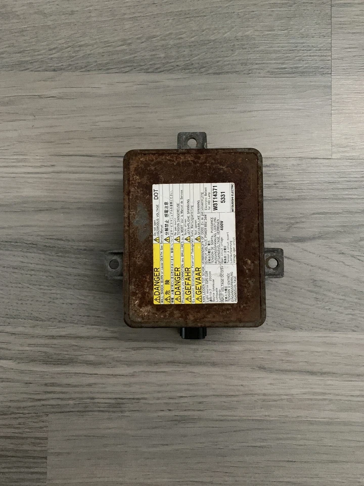 02 03 04 05 Unidad de módulo de control de faros HID/XENÓN OEM Acura TL Foto 4 de 4