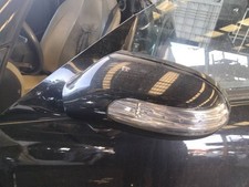 Retroviseur gauche (ou coque) Mercedes 350