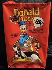 Vintage, Wonderful World Of Disney- 28 Paper Valentine's With Envelopes 