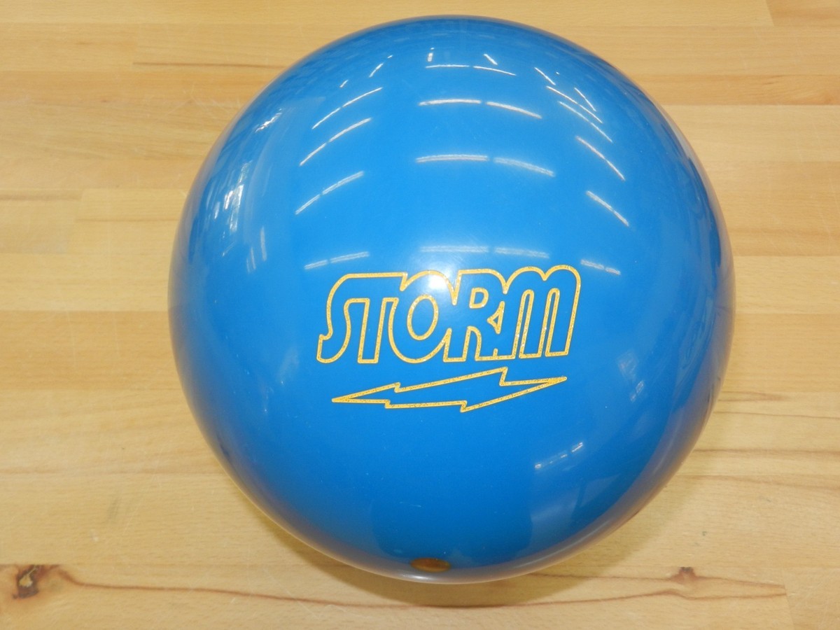 NIB 14# Storm Ion Pro Solid Bowling Ball- 14.3/3-3.5
