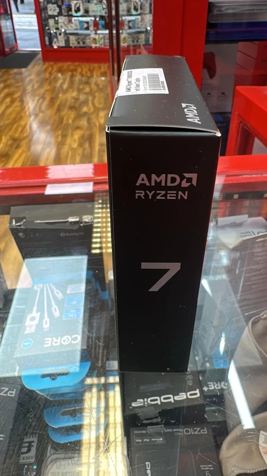 AMD Ryzen 7 9800X3D  8-Core 16 Thread Brand New Sealed ✅ Fast Shipping 🚚 - Image 2 of 4