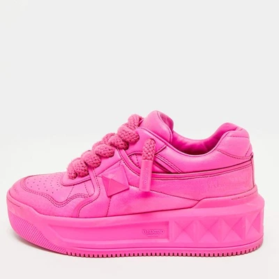 Baskets à lacets en cuir rose Valentino One Stud taille 36 - Photo 1/4