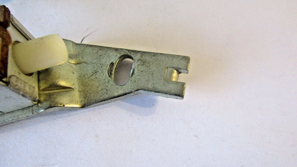 INTERRUPTOR CONTROL TEMPERATURA FORD D1HZ-19A945-A NUEVO NOS Foto 4 de 4