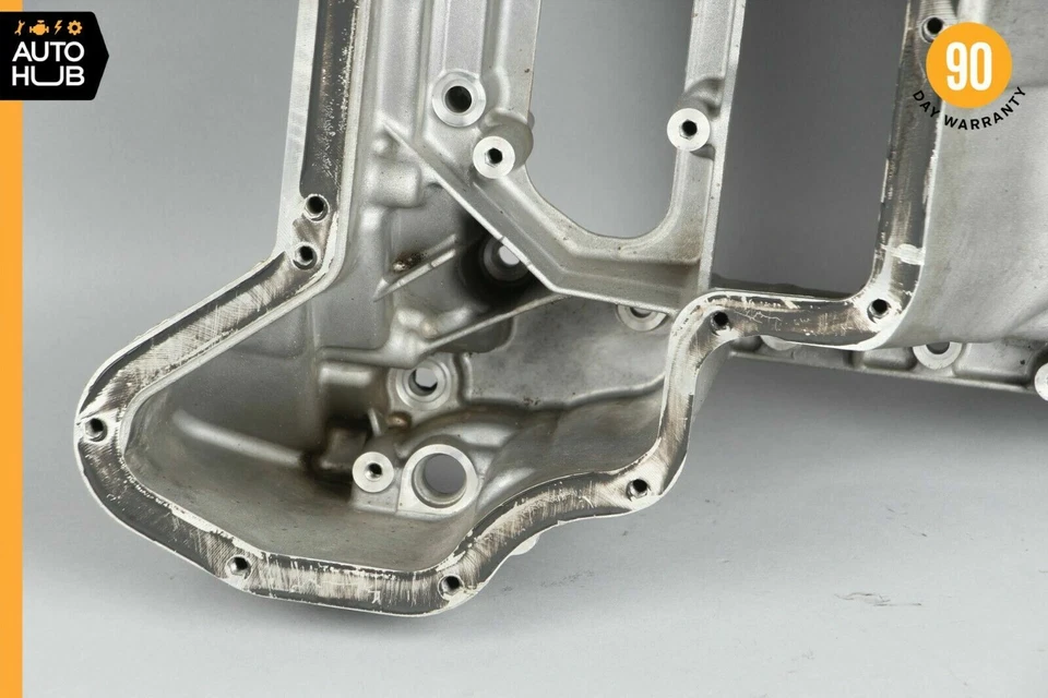 05-11 Mercedes R171 SLK350 E350 Motor Superior cárter de aceite deflector 2720140802 OEM Foto 2 de 4